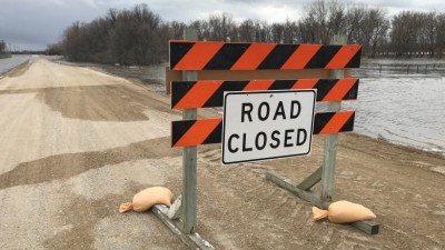 미국 기상청은 파고(Fargo) 시에서 레드 강이 최고 수위에 도달했으나 홍수 수준은 아직은 보통 수준이라고 밝혀