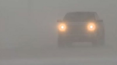 캐나다 횡단 고속도로가 겨울 날씨로 인해 도로 폐쇄가 연장돼